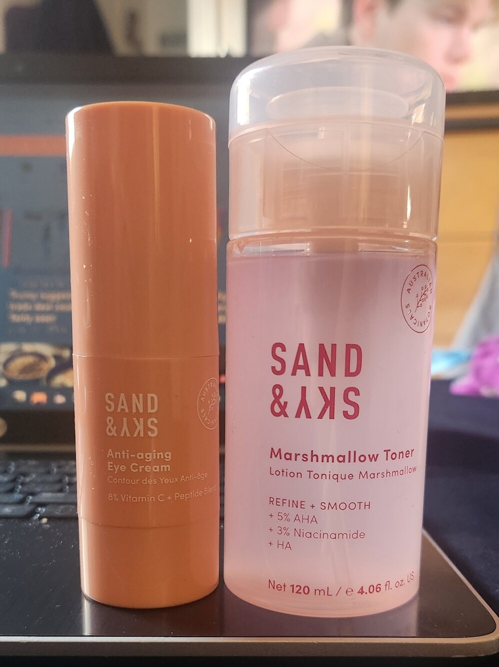 SAND & SKY: Marshmallow Toner & Anti-Aging Eye Cream